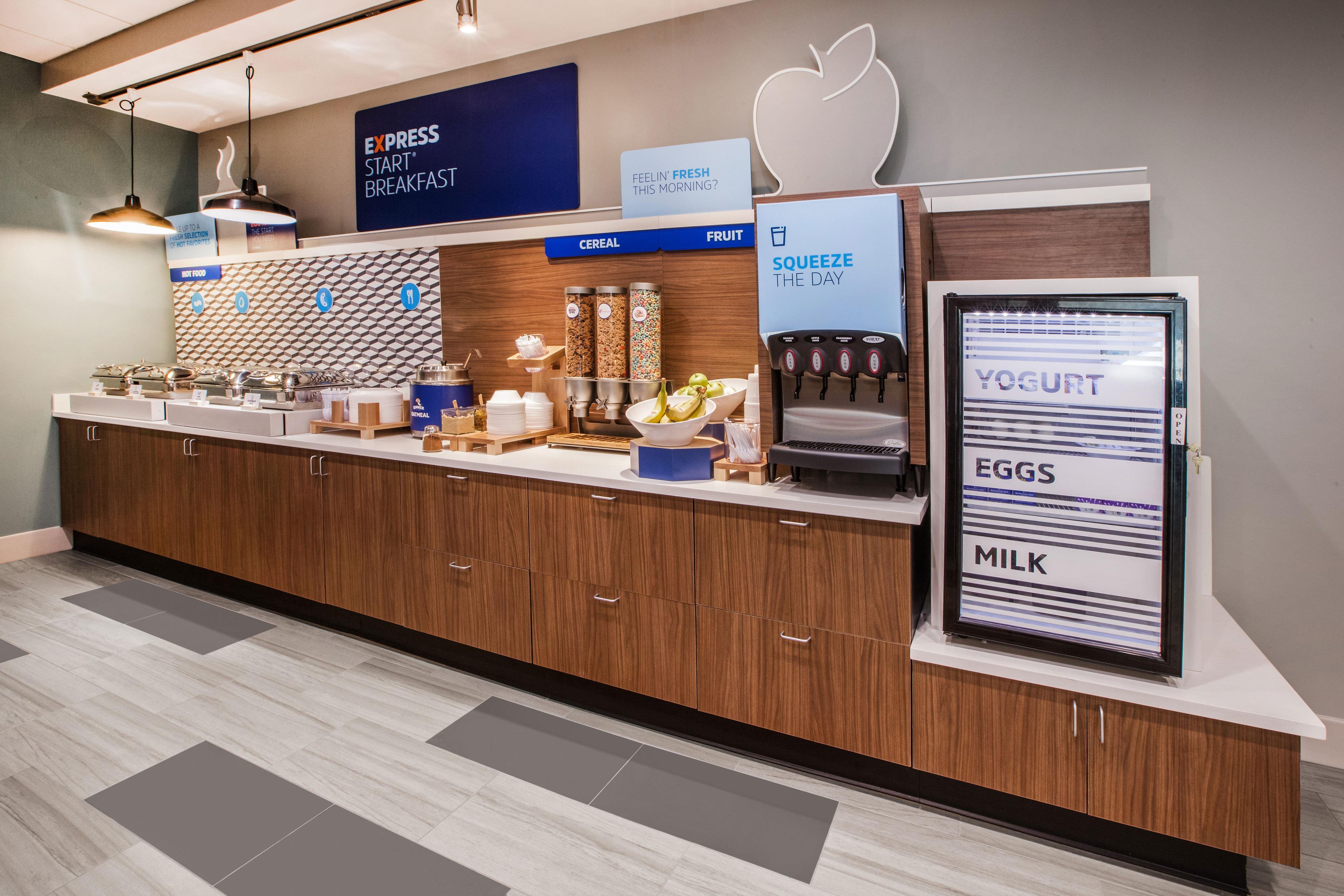 Holiday Inn Express Hotel & Suites Ames By Ihg Ngoại thất bức ảnh