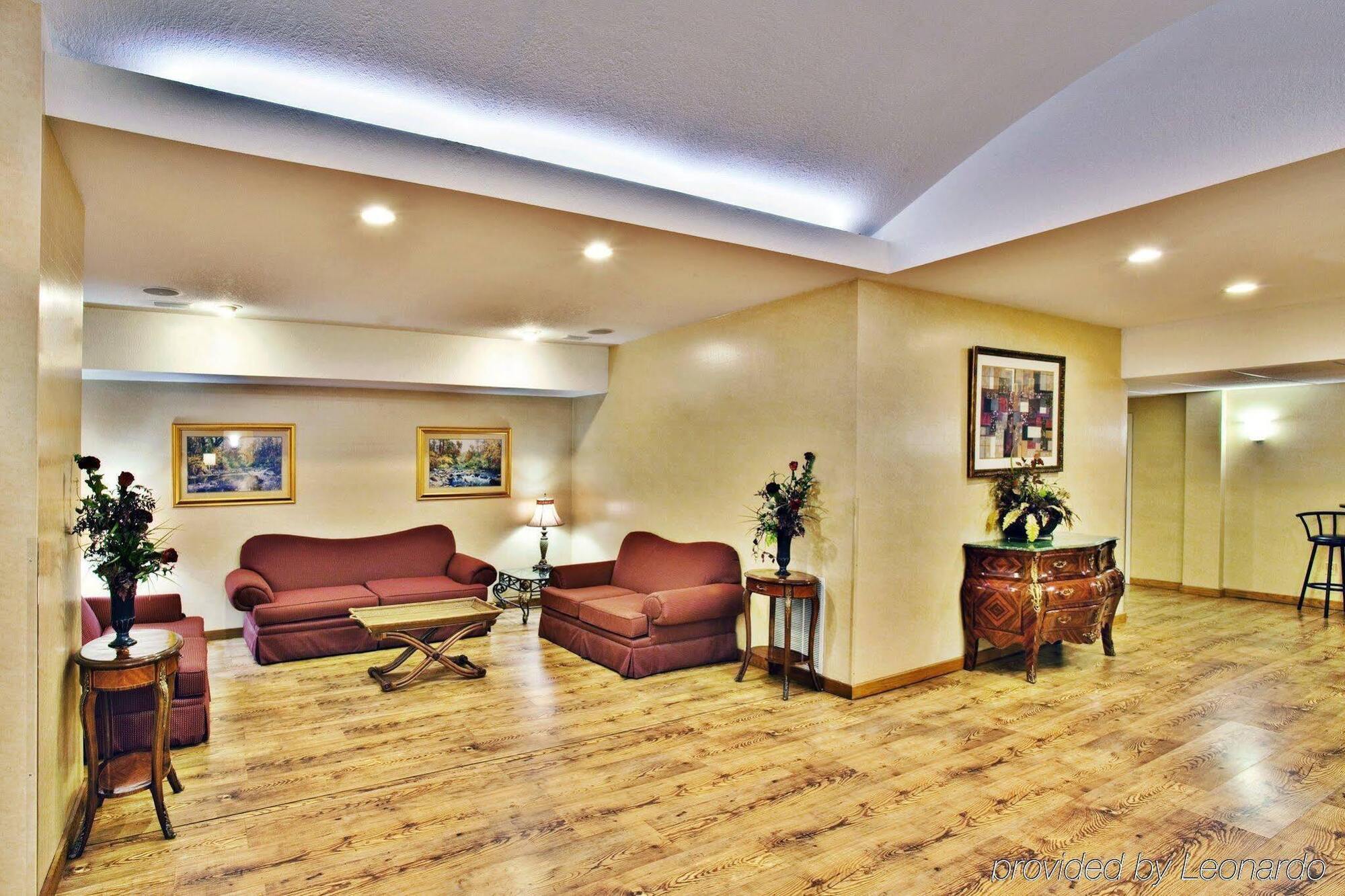 Holiday Inn Express Hotel & Suites Ames By Ihg Ngoại thất bức ảnh